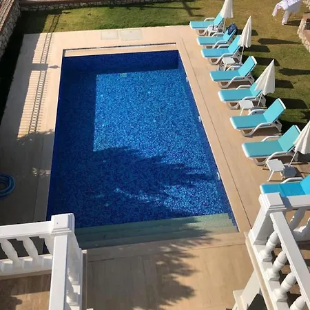 Beyaz 3 Holiday home *